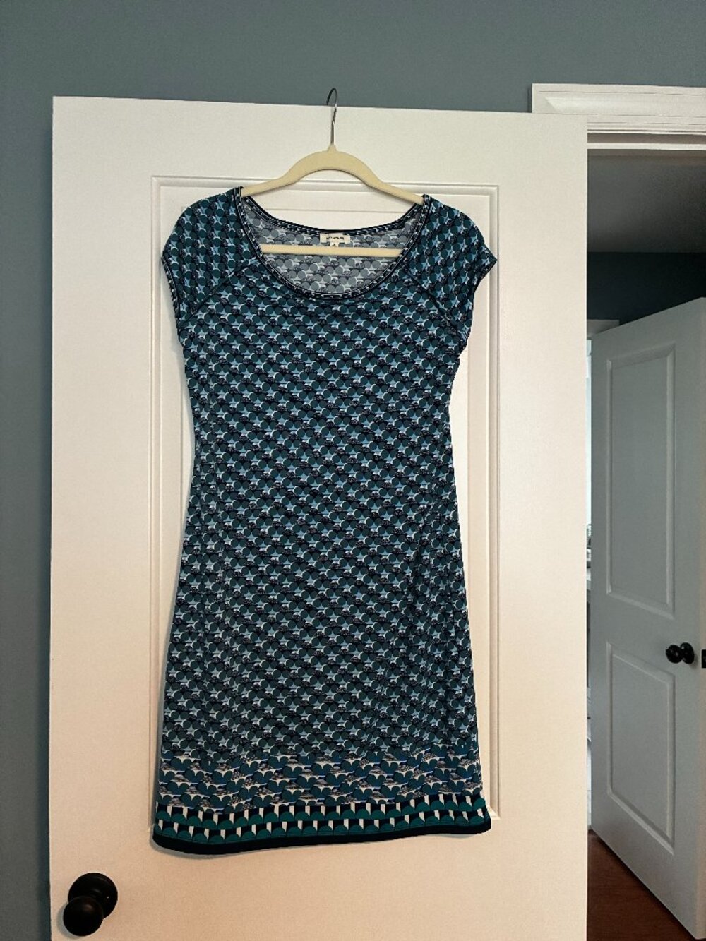 Max Studio cap sleeve dress